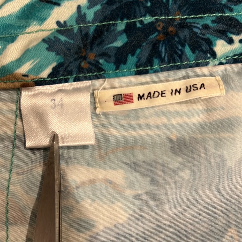 🔹 Faherty Board Shorts - Picture 3 of 4